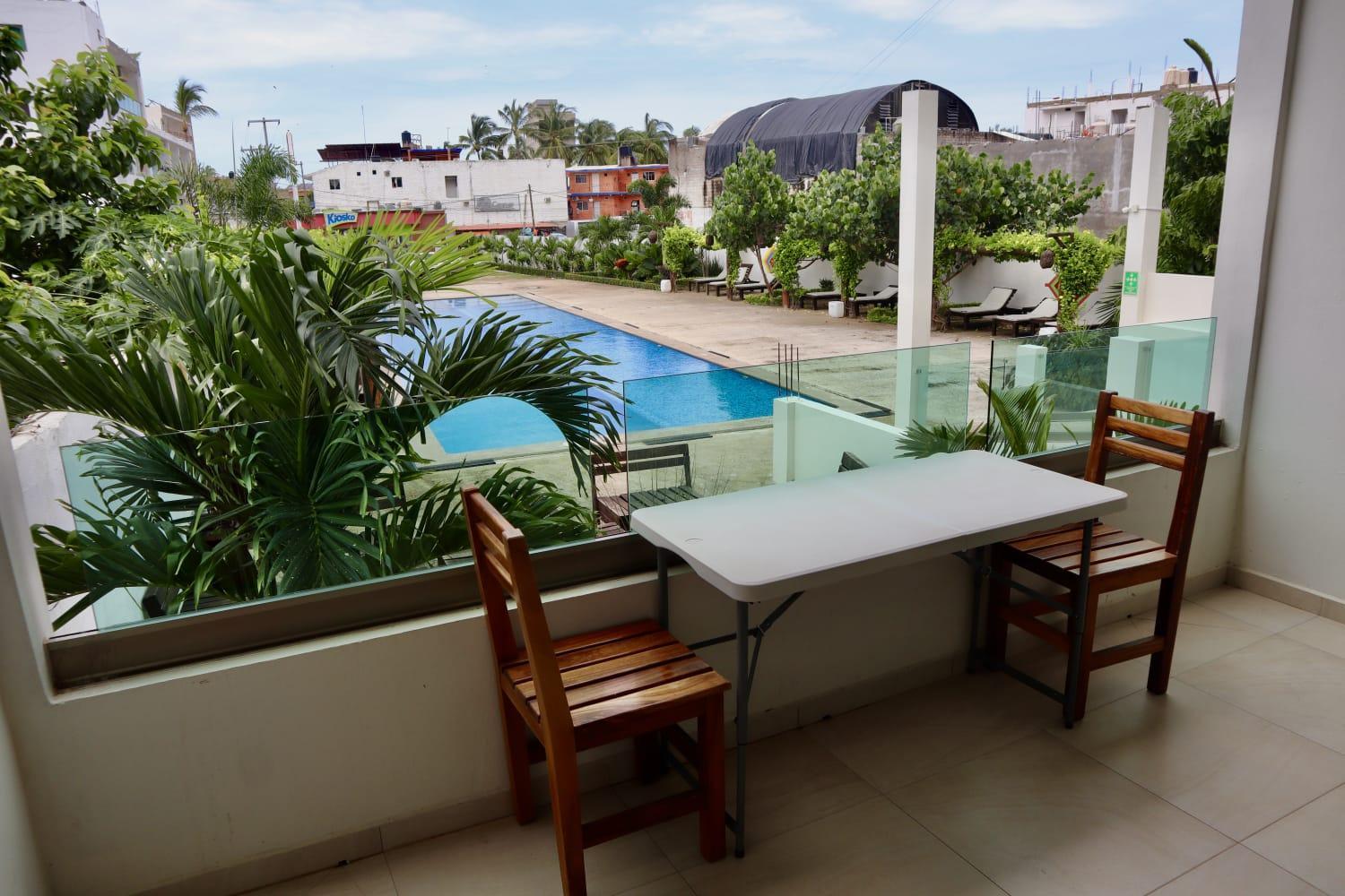 Hotel Malaki à Los Ayala Extérieur photo